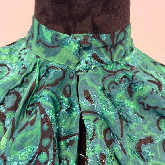 NWT Zara Green Paisley Ruffled Neck  Jacquared Long Sleeve Blouse Size XS - Picture 7 of 12